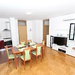 Appartement Mladen